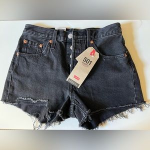NWT Levi’s 501 Black Denim shorts Size: 24
